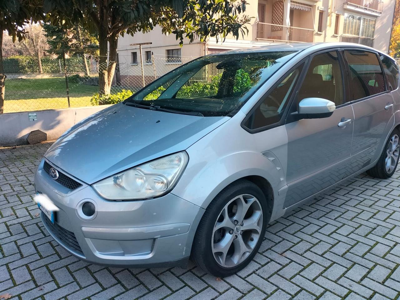 Ford S-Max 2.0 TDCi 140CV Titanium OK NEOPATENTATI