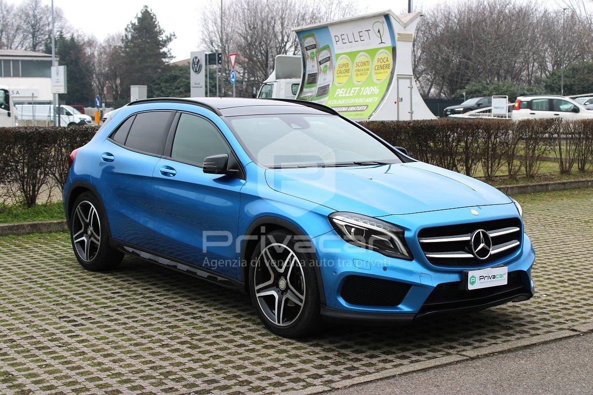 MERCEDES GLA 200 d Automatic Premium