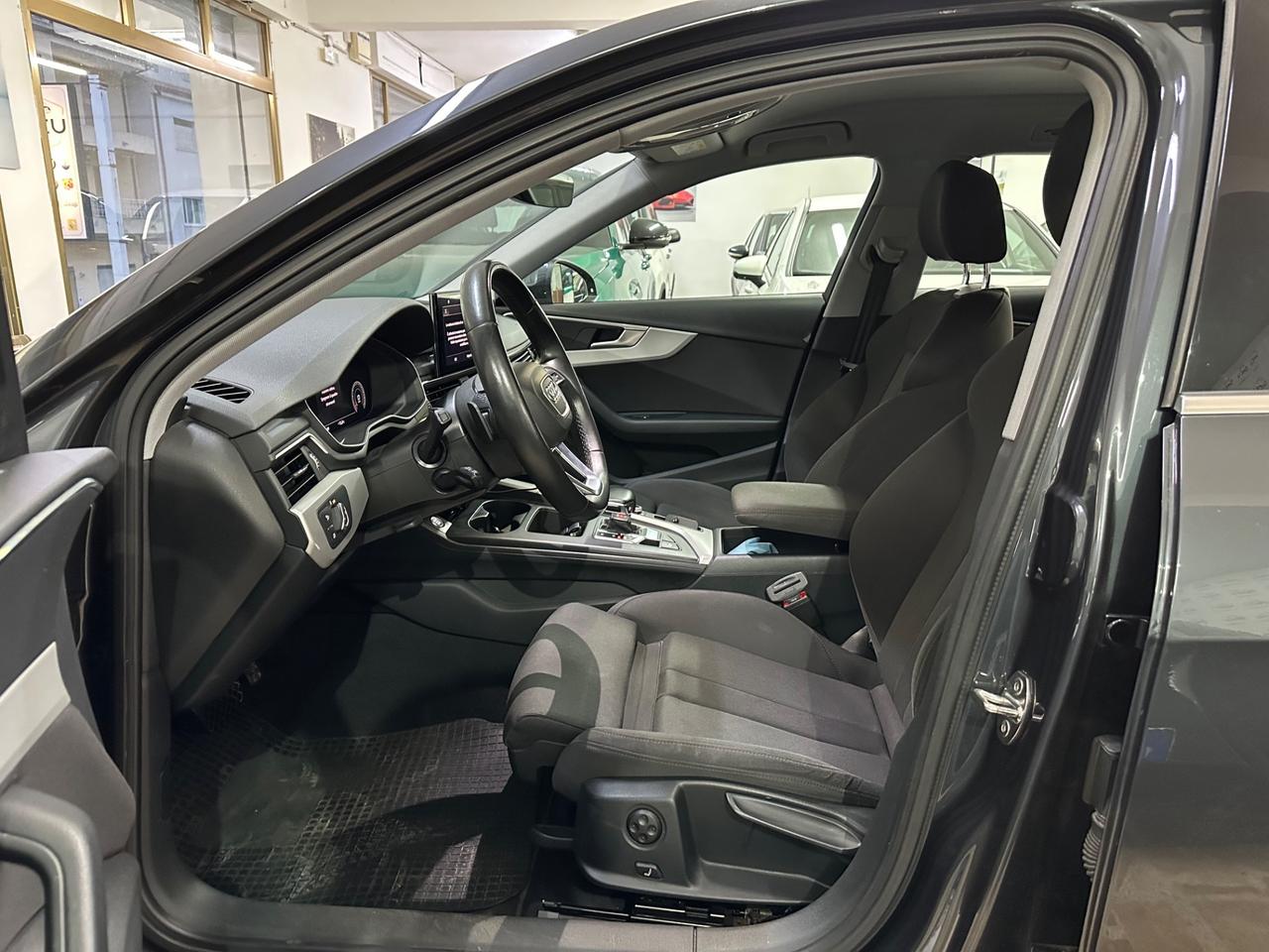 Audi A4 Avant 40 TDI S tronic line edition