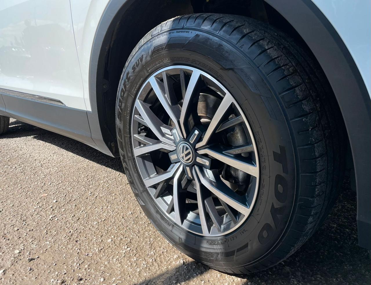 Volkswagen Tiguan 2.0 TDI SCR Business BlueMotion