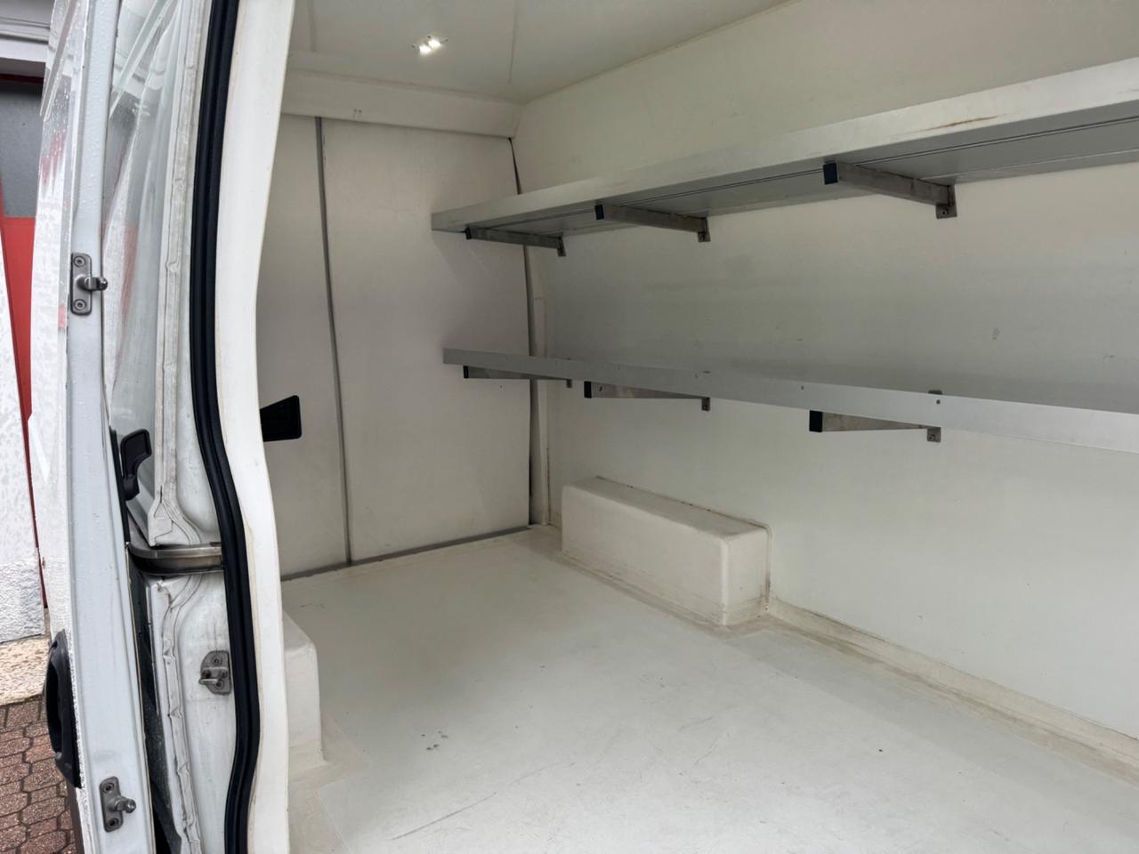 IVECO DAILY FRIGORIFERO