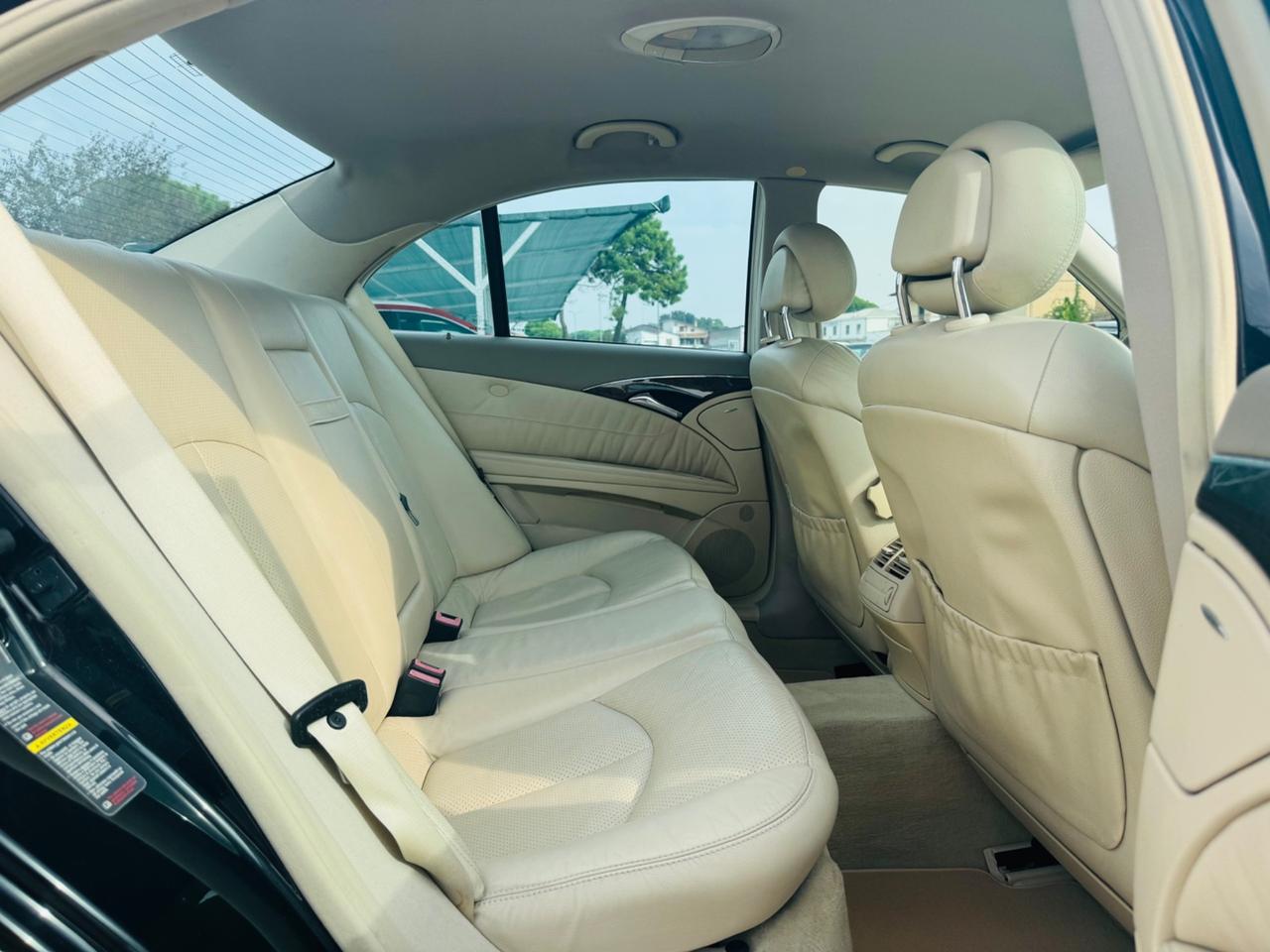 Mercedes-benz E 240 cat 4Matic Avantgarde