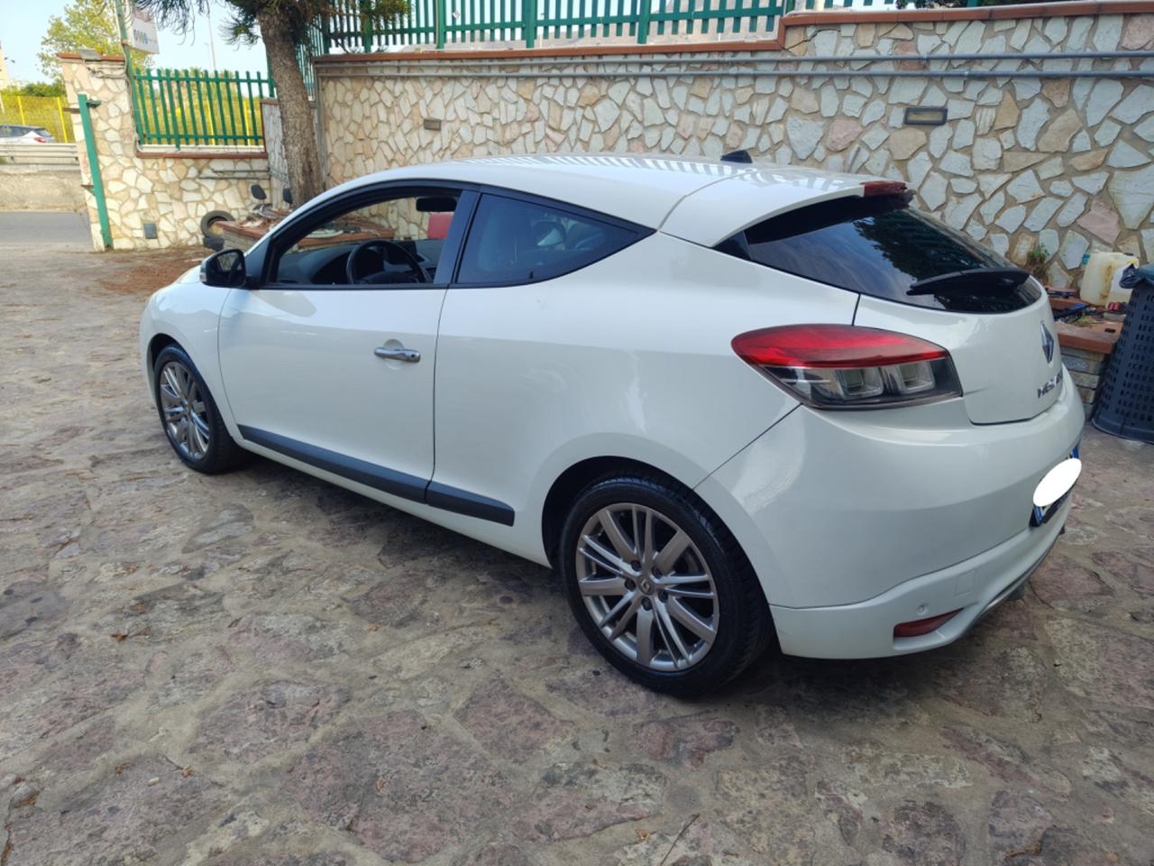 Renault Megane Mégane Coupé 1.5 dCi 110CV GT Line