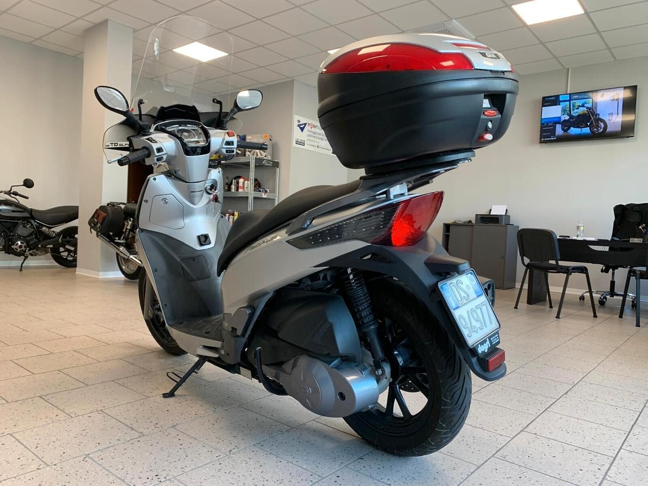 Kymco People GT 300i Uniprop. A2