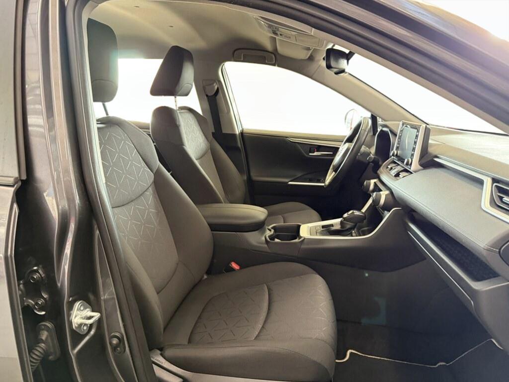 Toyota RAV4 2.5 VVT-iE Hybrid Active 2WD E-CVT
