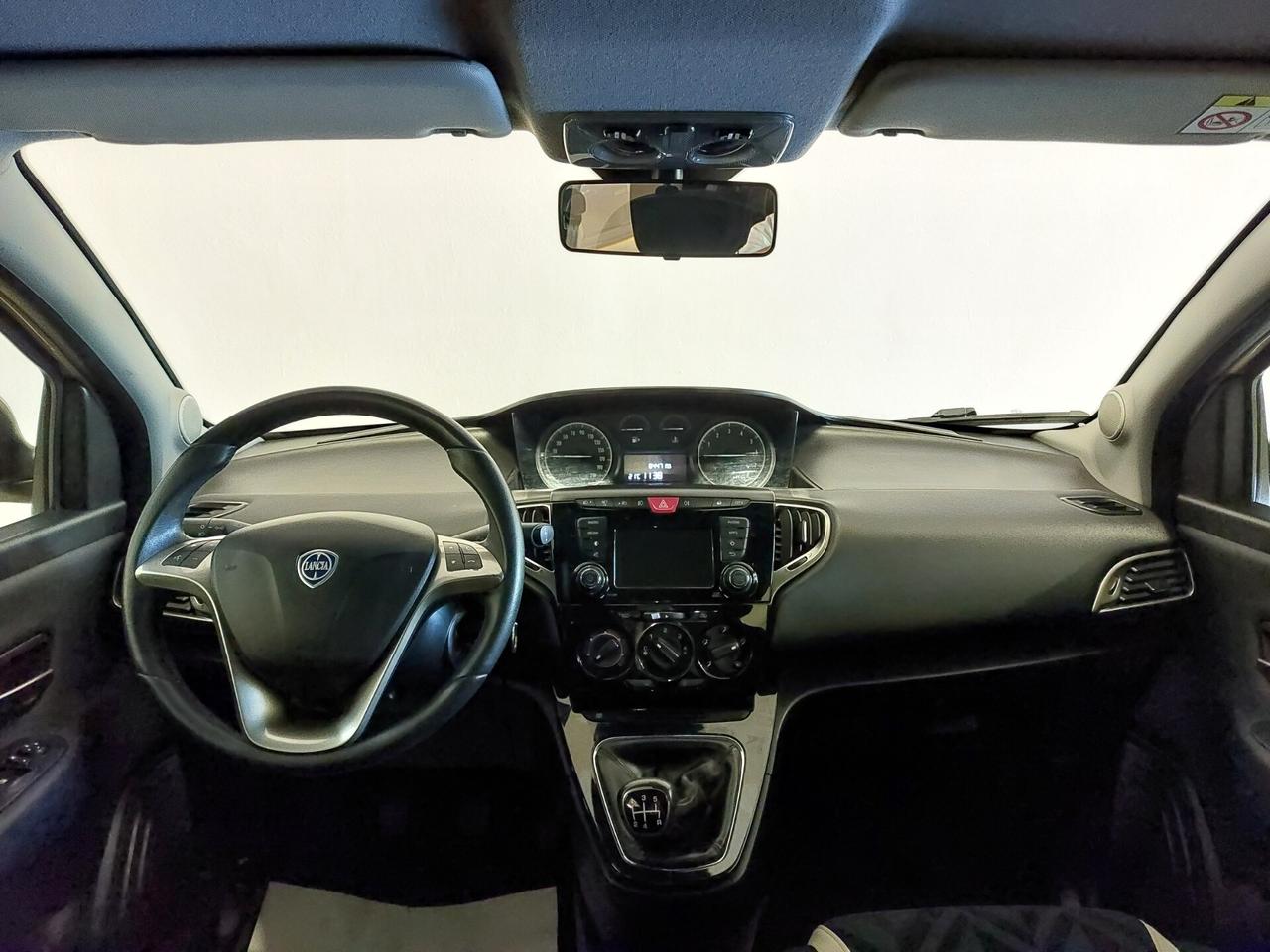 LANCIA Ypsilon 3ª serie Ypsilon 1.2 69 CV 5 po...
