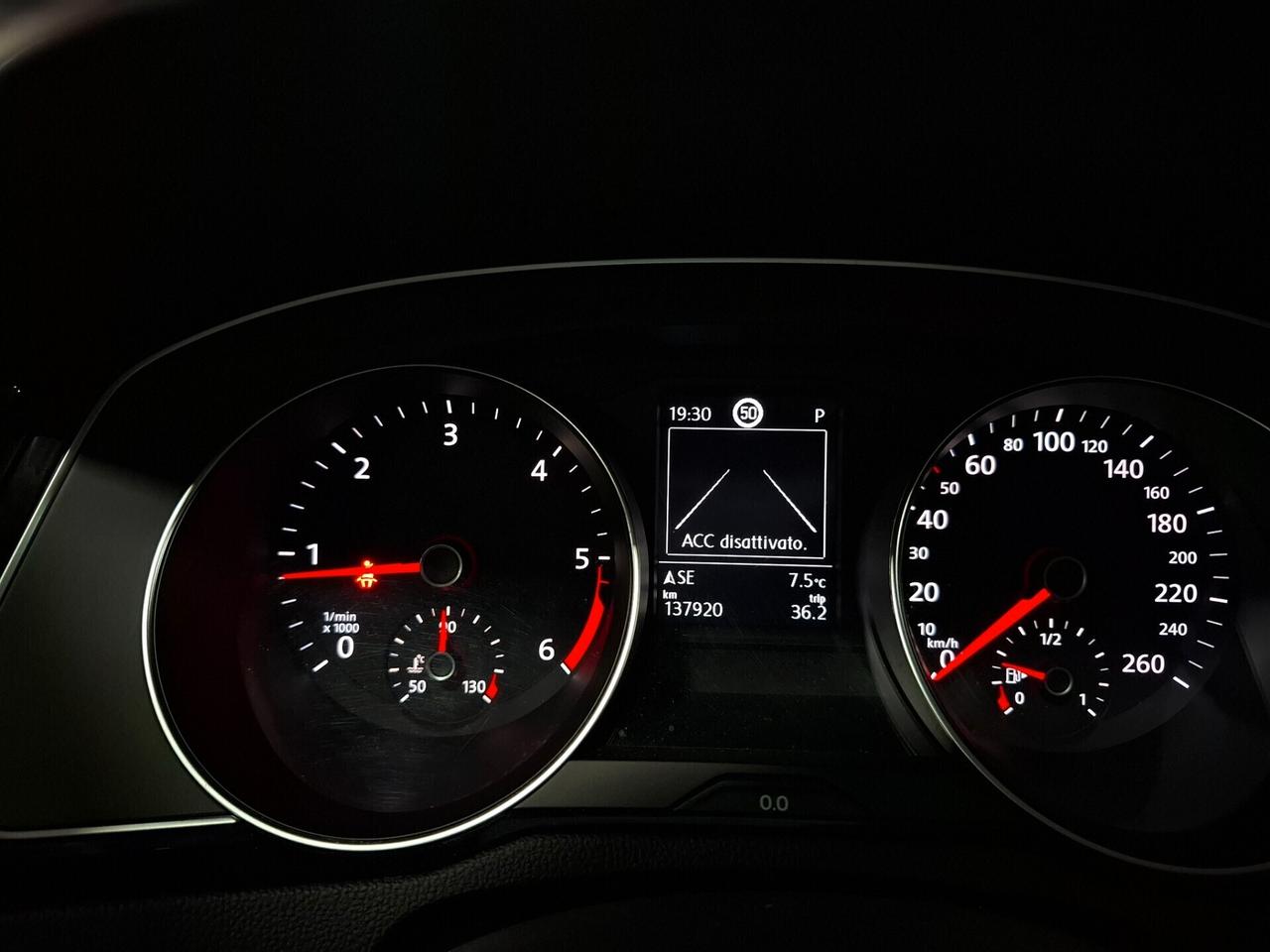 Volkswagen Passat 2.0 TDI EVO DSG