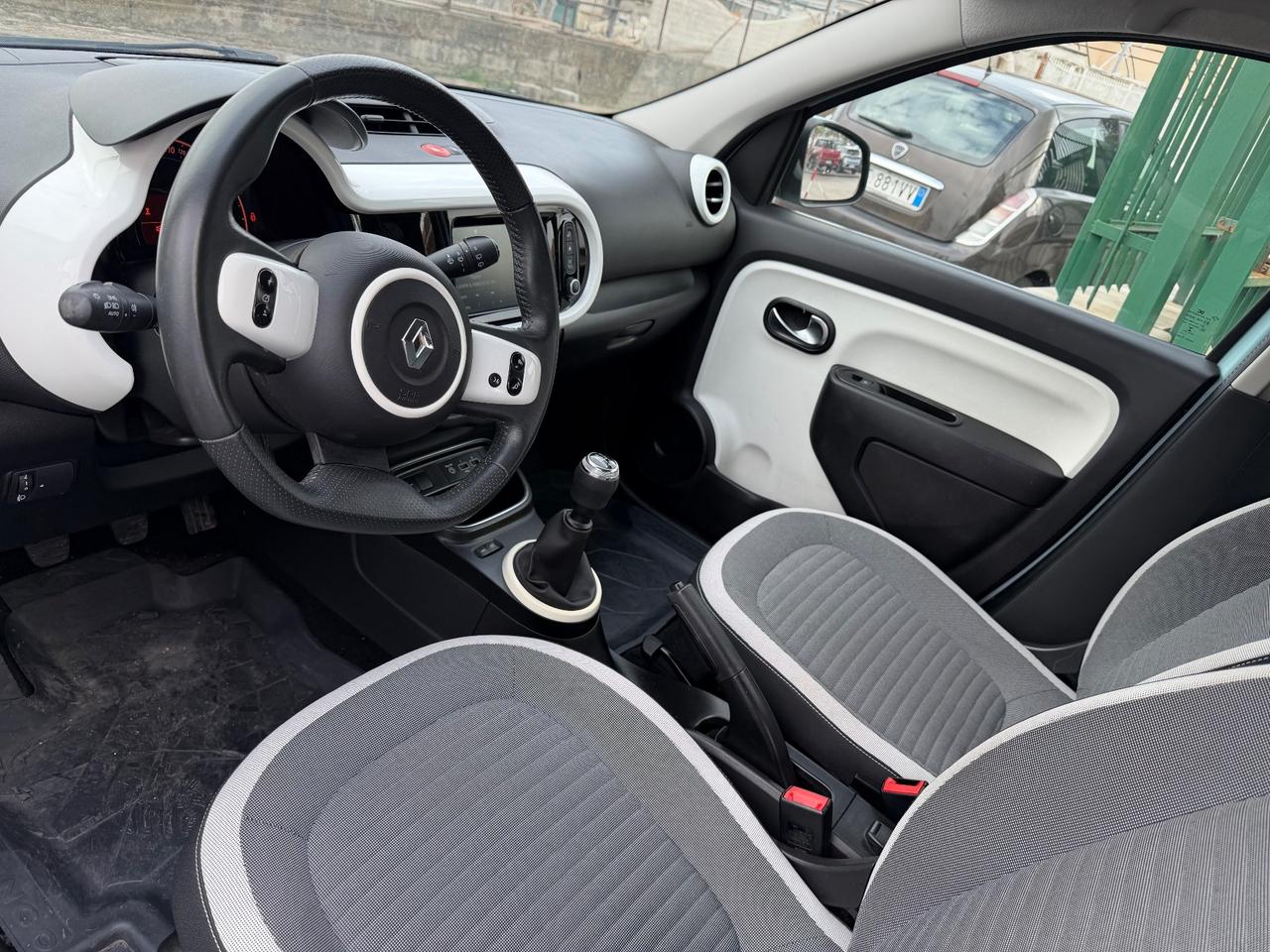 Renault Twingo SCe 65 CV Duel