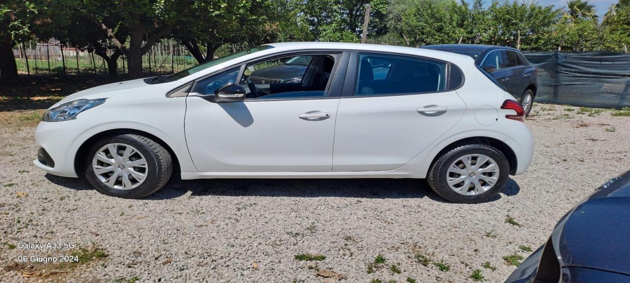 Peugeot 208 BlueHDi 75 5 porte Active