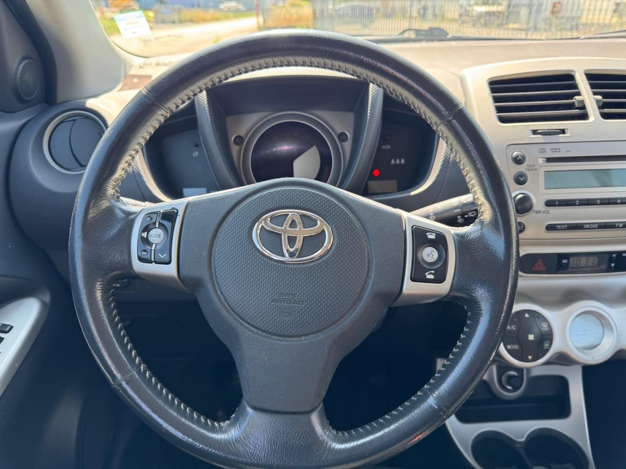 Toyota Urban Cruiser 1.4 D-4D AWD Luxury