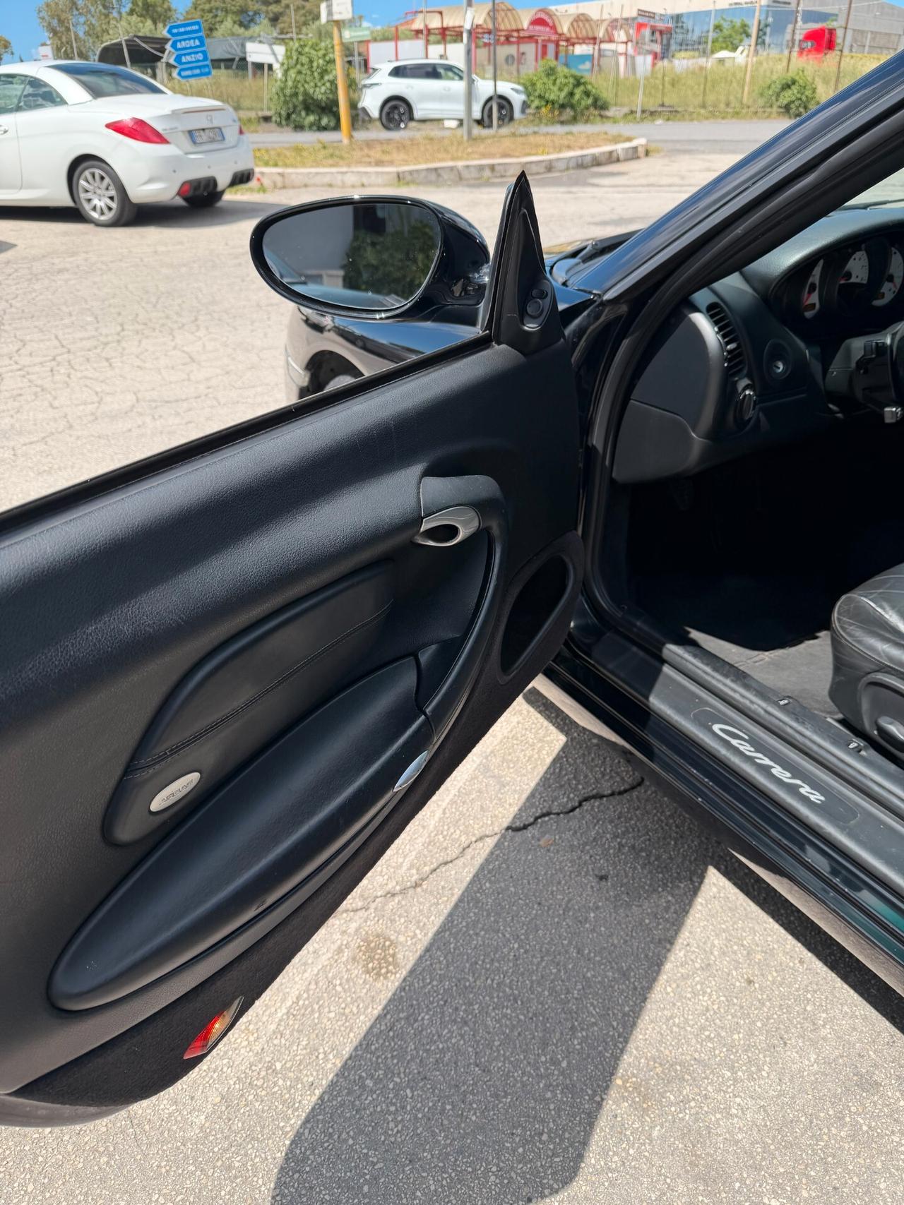 Porsche 911 Carrera Cabriolet