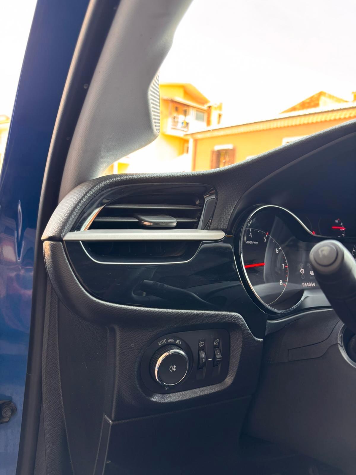 Opel Corsa 1.2 Edition