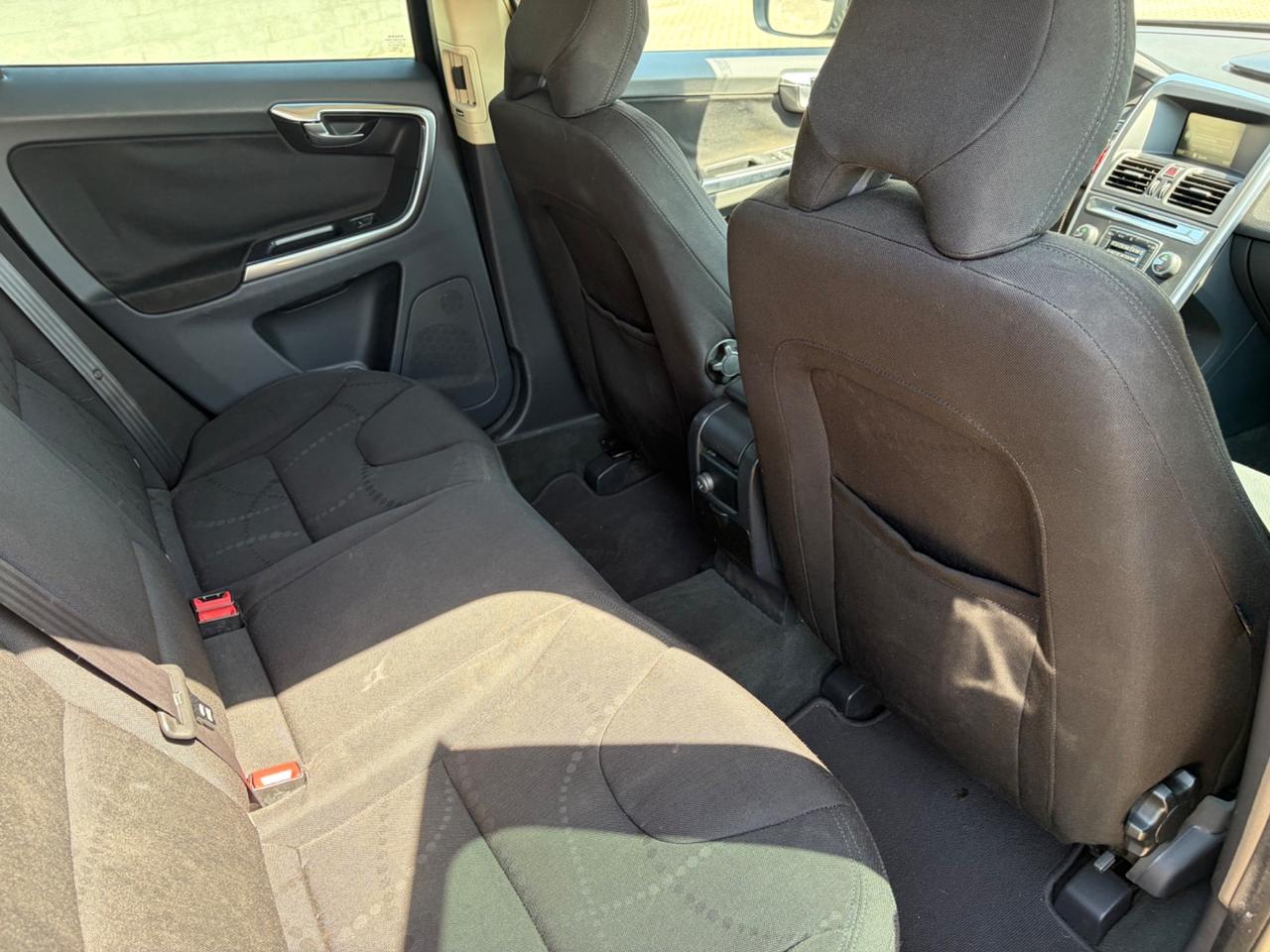 Volvo XC60 2.0 DRIVe Momentum - 2012