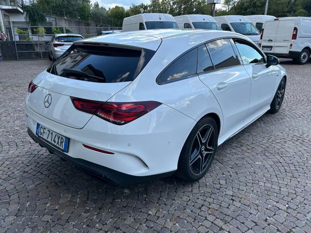 MERCEDES-BENZ CLA 180 Automatic Shooting Brake Premium