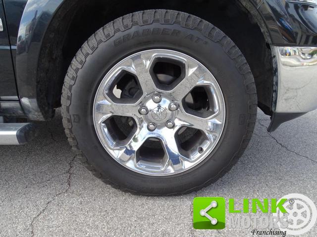 DODGE RAM 1500 AWD 5.7L V8 401CV LARAMIE AUTOCARRO