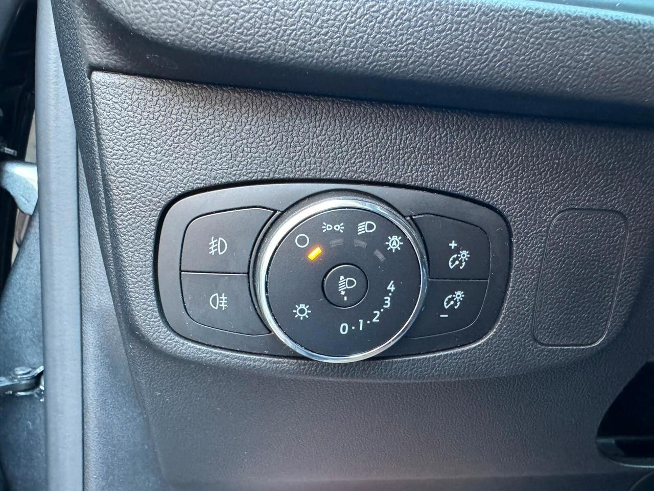 Ford Focus 1.0 EcoBoost Hybrid 125 CV Powershift 5p. ST-Line