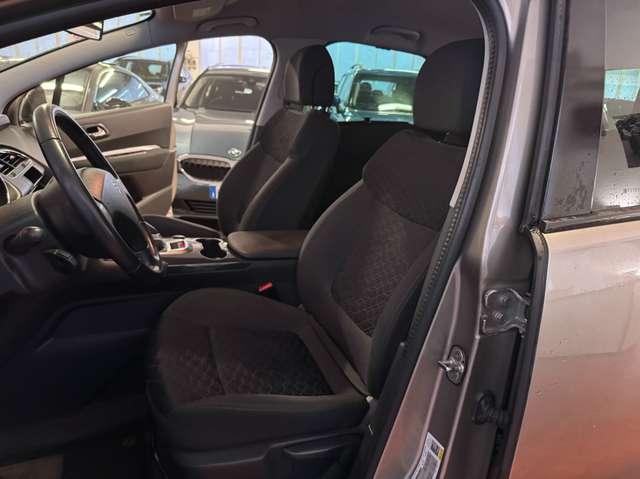 Peugeot 3008 1.6 hdi 8v business 120 cv