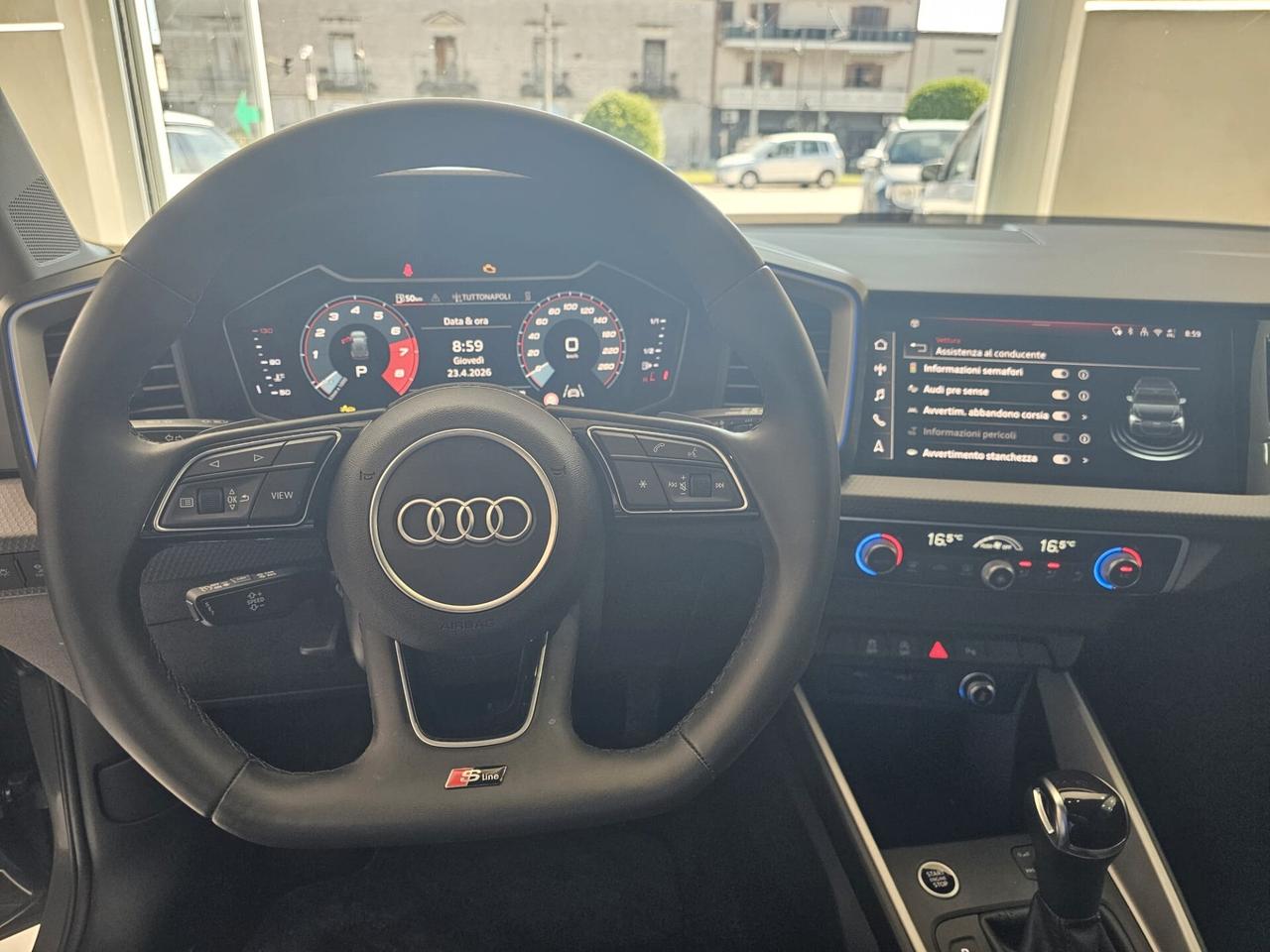 NUOVA AUDI A1 SPORTBACK S-LINE BLACK LINE 30 TFSI 116CV S-TRONIC - PACK LUCI.