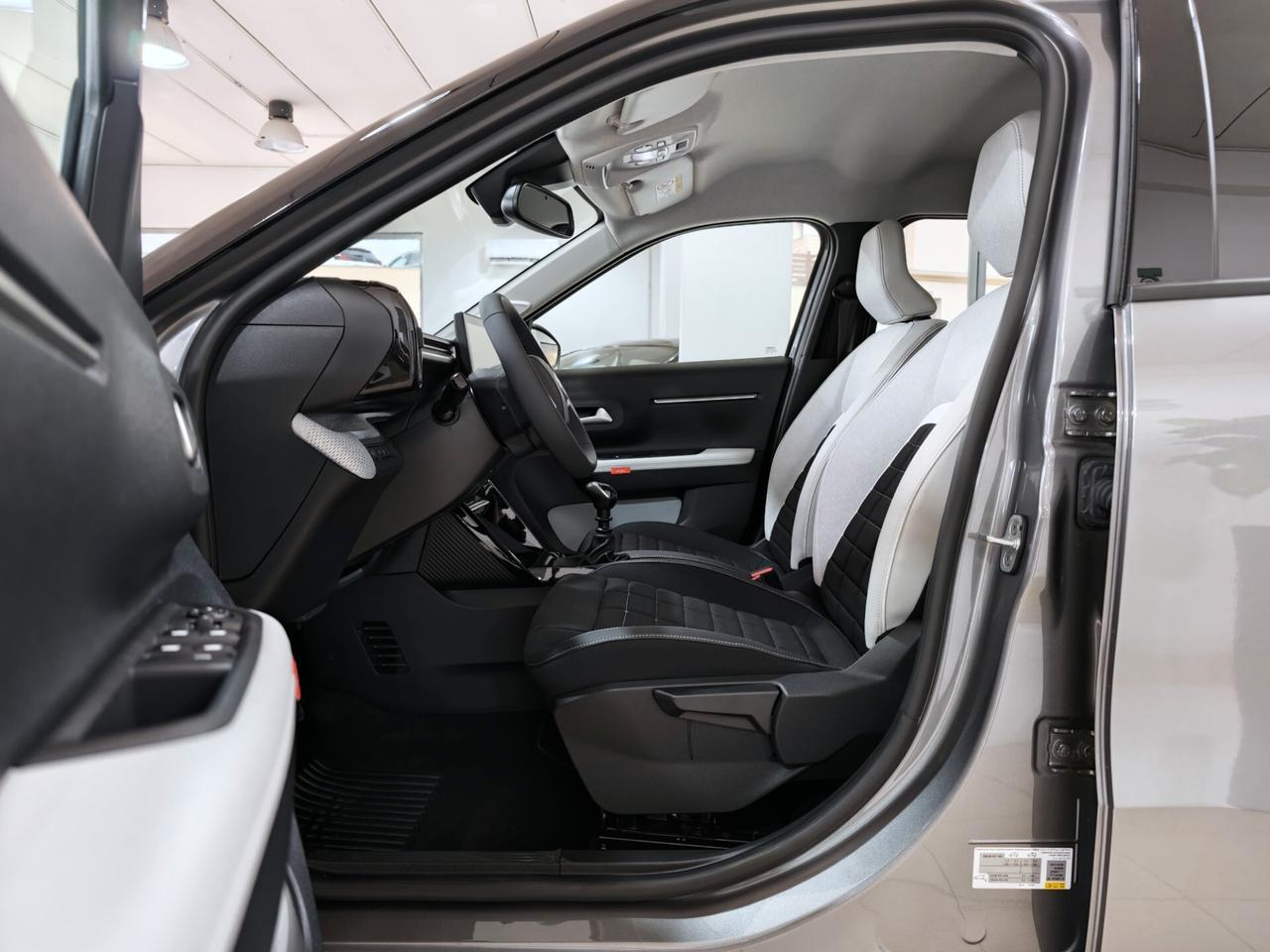 Citroen C3 1.2 Max 100cv 2026 KM ZERO