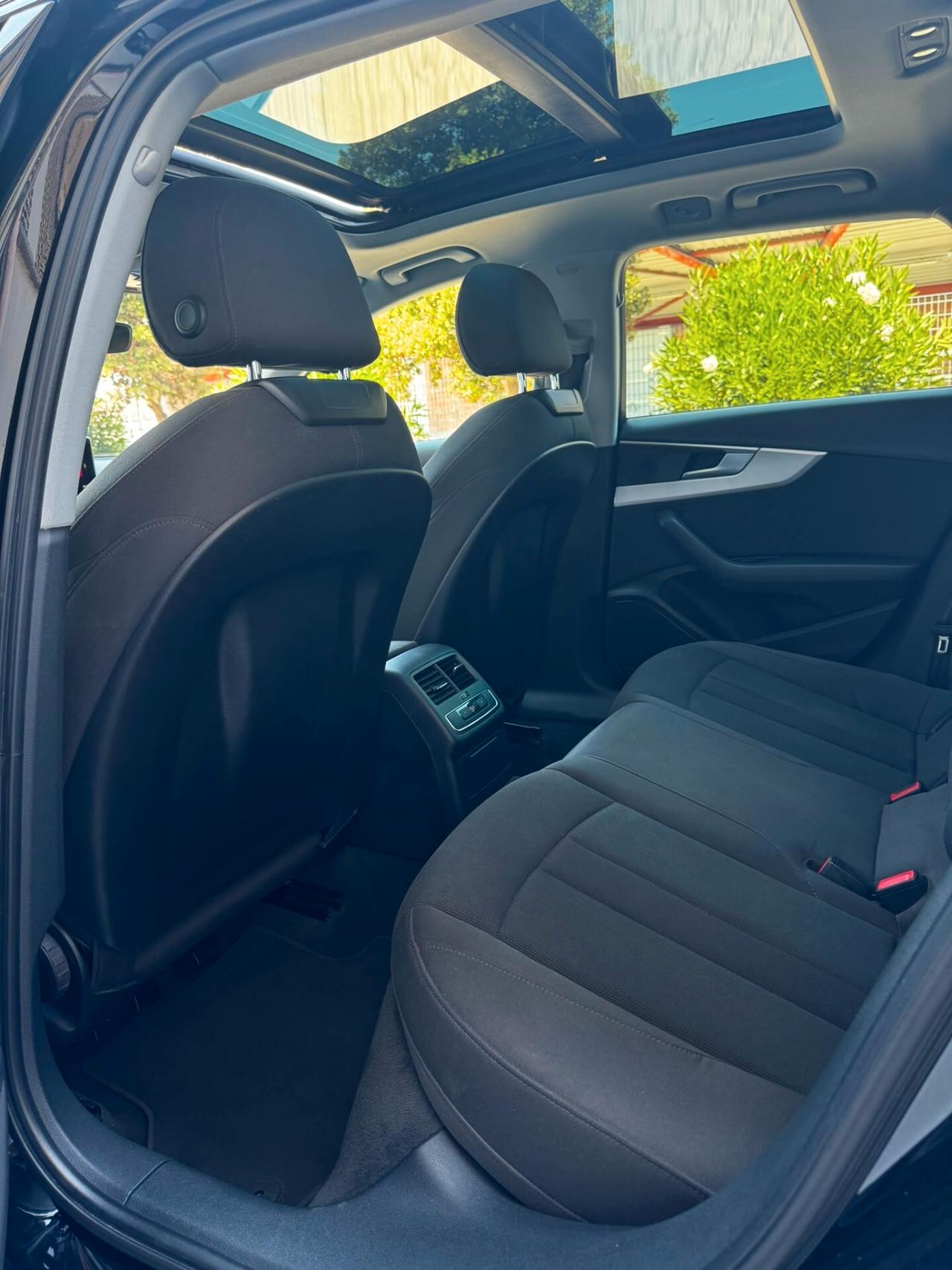 Audi A4 Avant 2.0 TDI 190 CV S tronic Sline