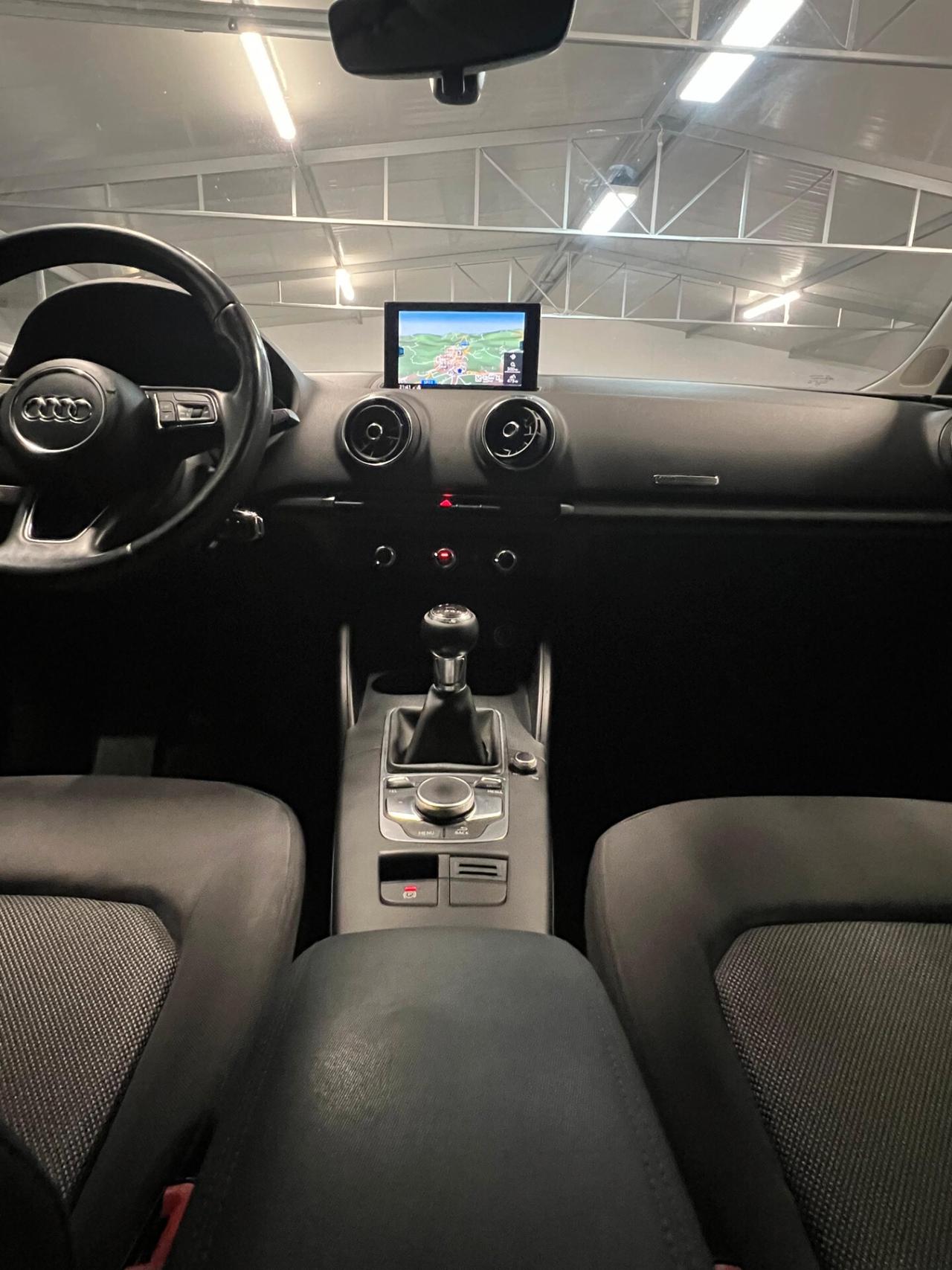 Audi A3 1.6 TDI 116 CV S tronic Sport