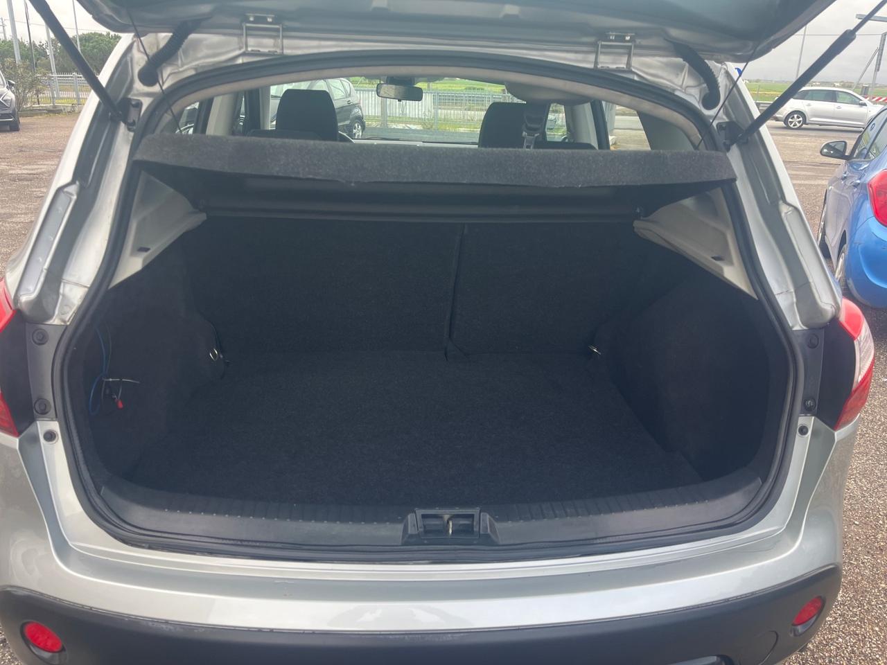 Nissan Qashqai 2.0 dCi DPF Tekna 4x4 garanzia 12 mesi