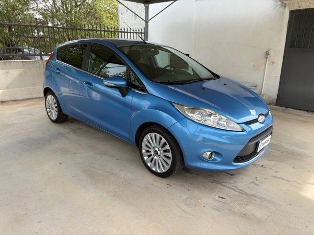 FORD Fiesta 1.2 82 CV 5 porte Titanium OK NEOPATENTATI
