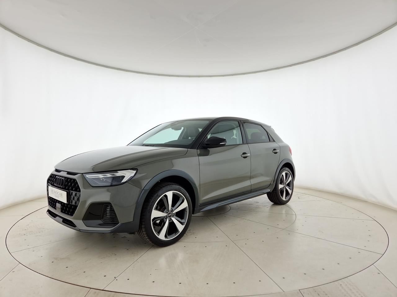Audi A1 allstreet 30 1.0 tfsi identity contrast 116cv s tronic