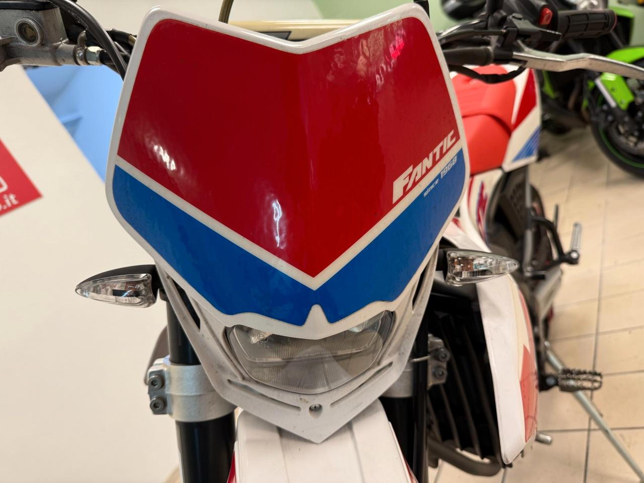 Fantic Motor Motard 125 PERFORMANCE 4T