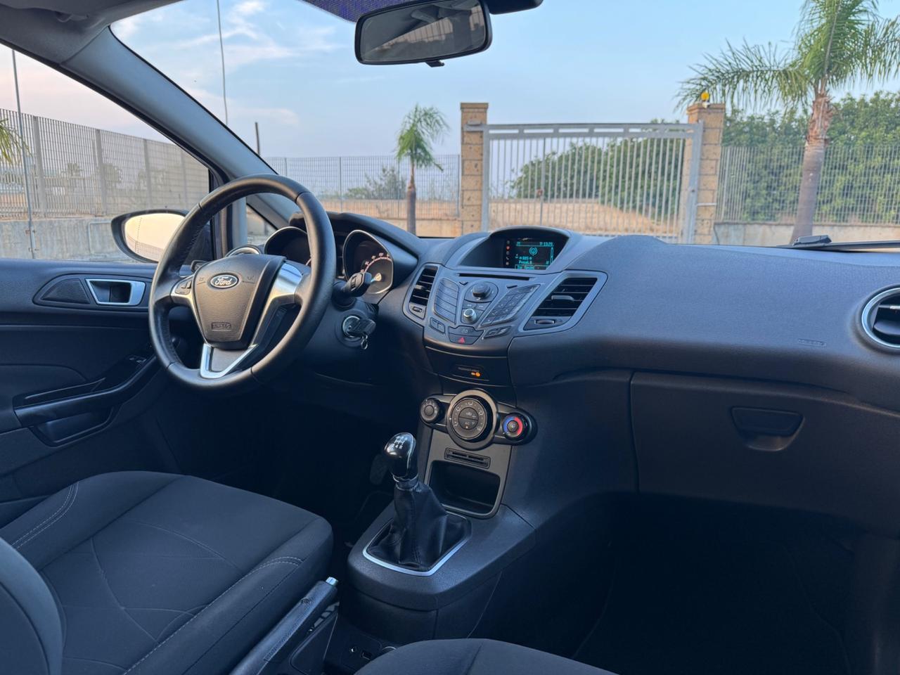 Ford Fiesta 1.5 TDCi 75CV 5 porte