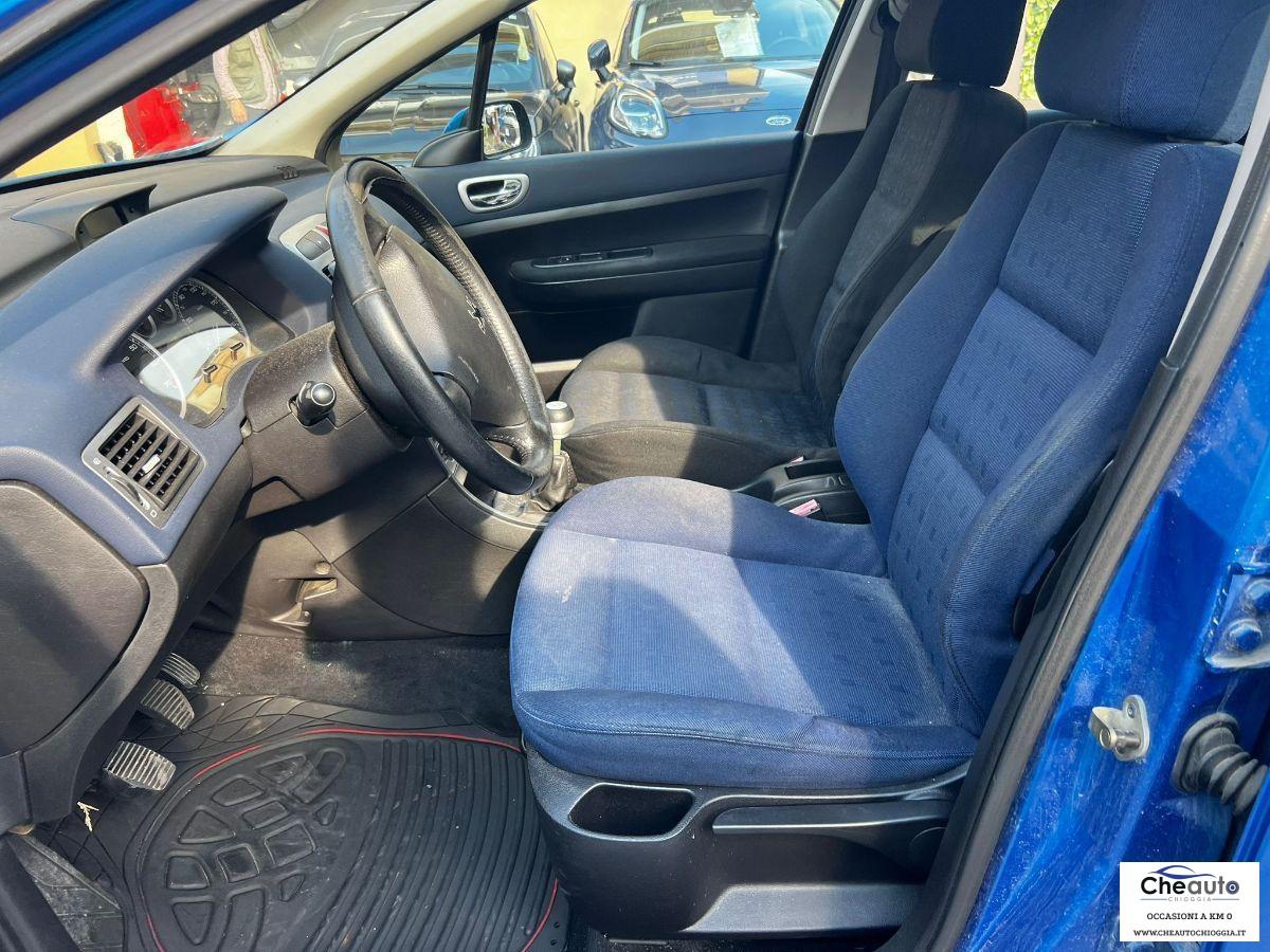 PEUGEOT - 307 - 16V 5p. Neopatentati ok