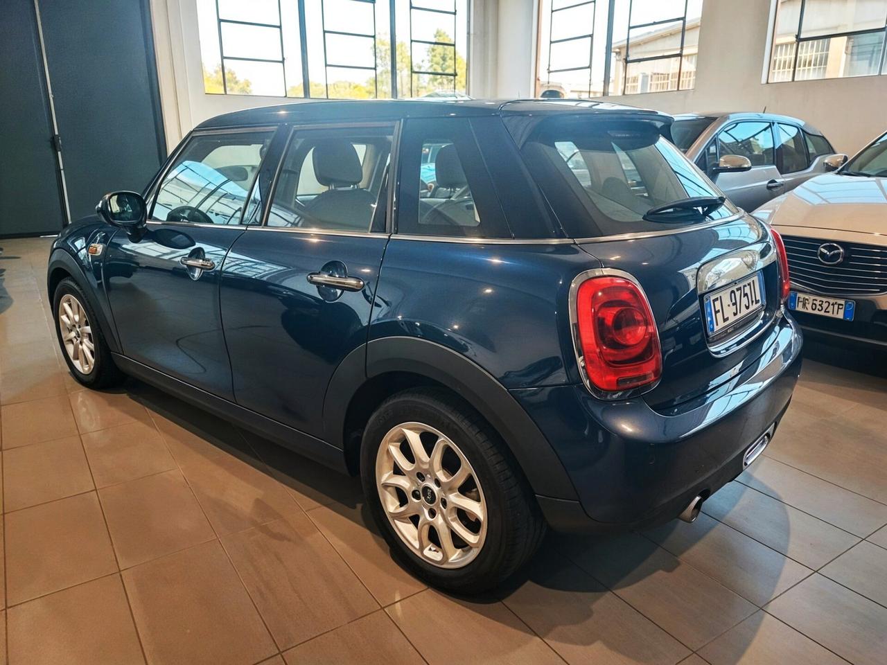 MINI Cooper D 1.5 116CV 5 porte • LED • PDC • Driving Modes