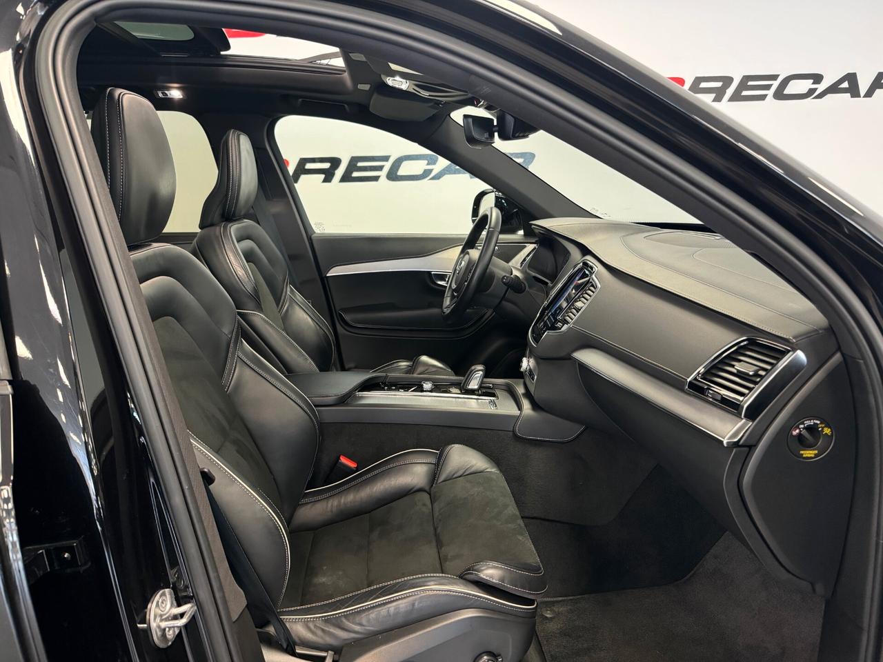 Volvo XC 90 XC90 B5 (d) AWD automatico Plus Dark R DESIGN TETTO