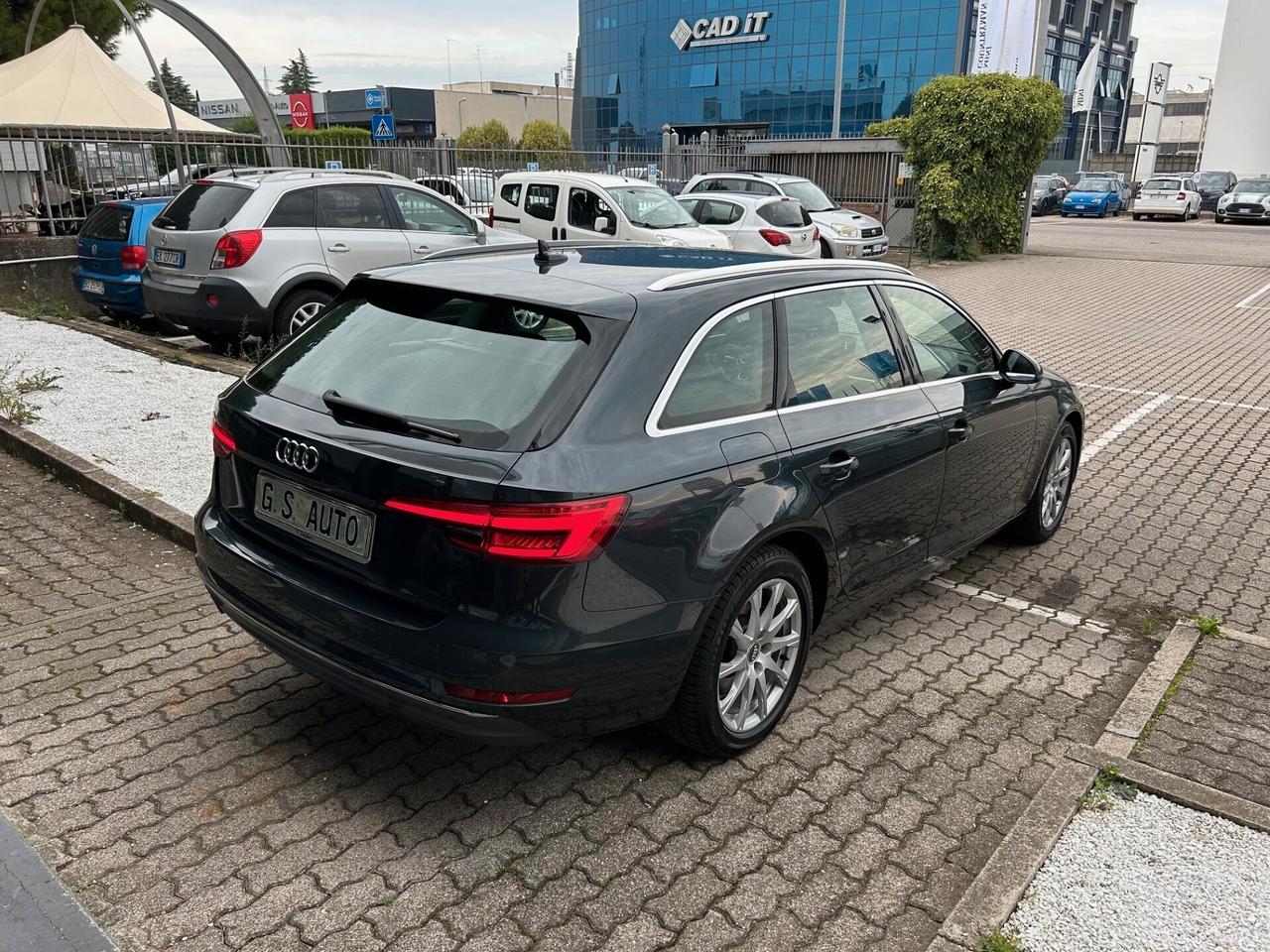 Audi A4 Avant 40 2.0 tdi 190cv s-tronic