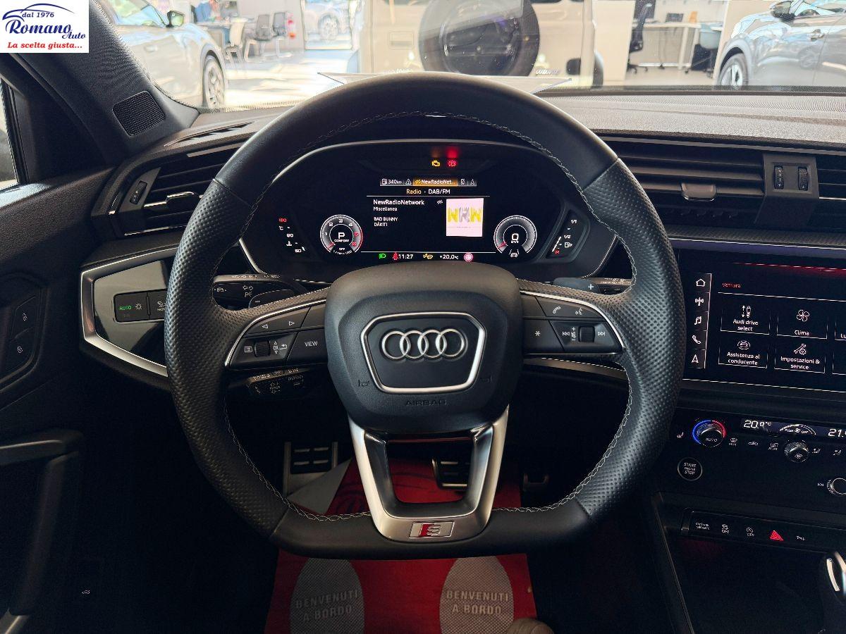 Audi Q3 SPB 35 TDI S tronic Identity Black /PELLE/R20