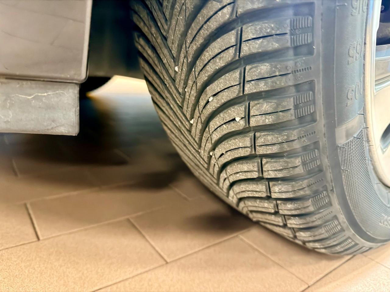 Kia Venga 1.4 benz / GPL 90cv Neopat E6