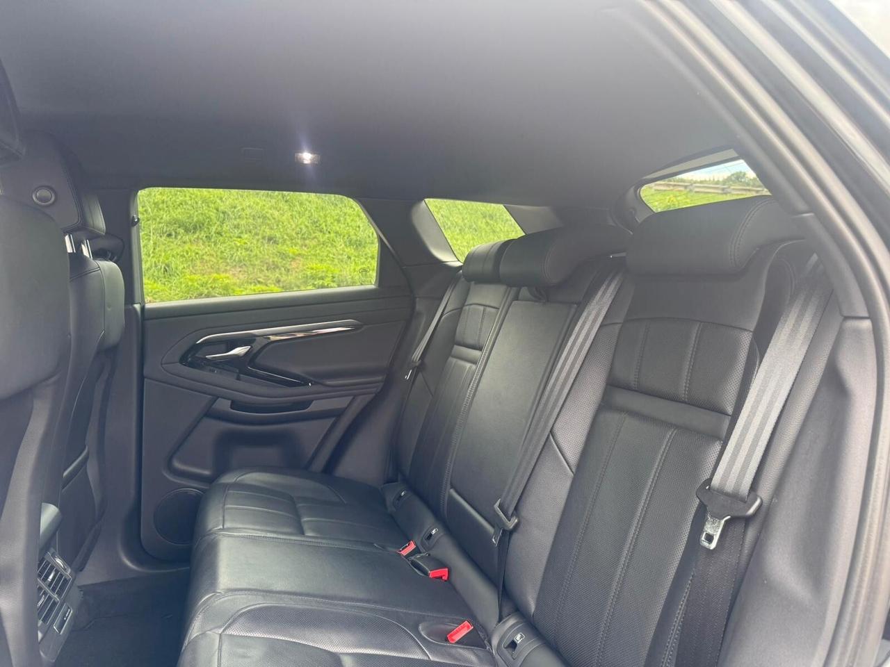 Land Rover Range Evoque 2.0D I4-L.Flw 150CV AWD Auto R-Dynamic SE