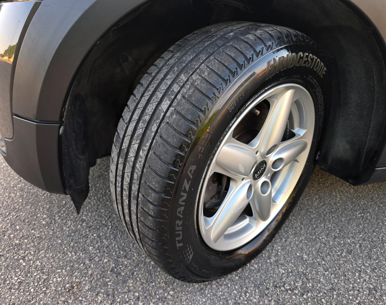 MINI COUNTRYMAN BI-COLOR 1.6 DIESEL NUOVISSIMA