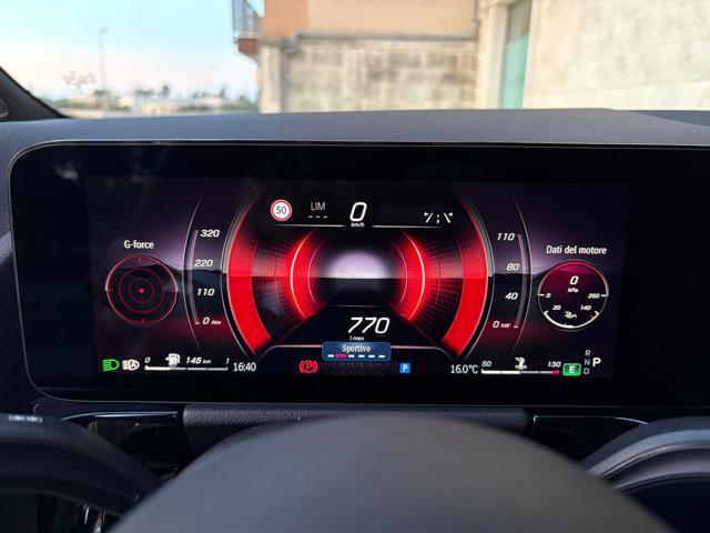 MERCEDES-BENZ GLA 200 d Automatic Premium Amg PACK NIGHT