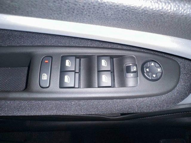 JEEP Avenger 1.2 Turbo Longitude Navi Cockpit da 10.1 N1