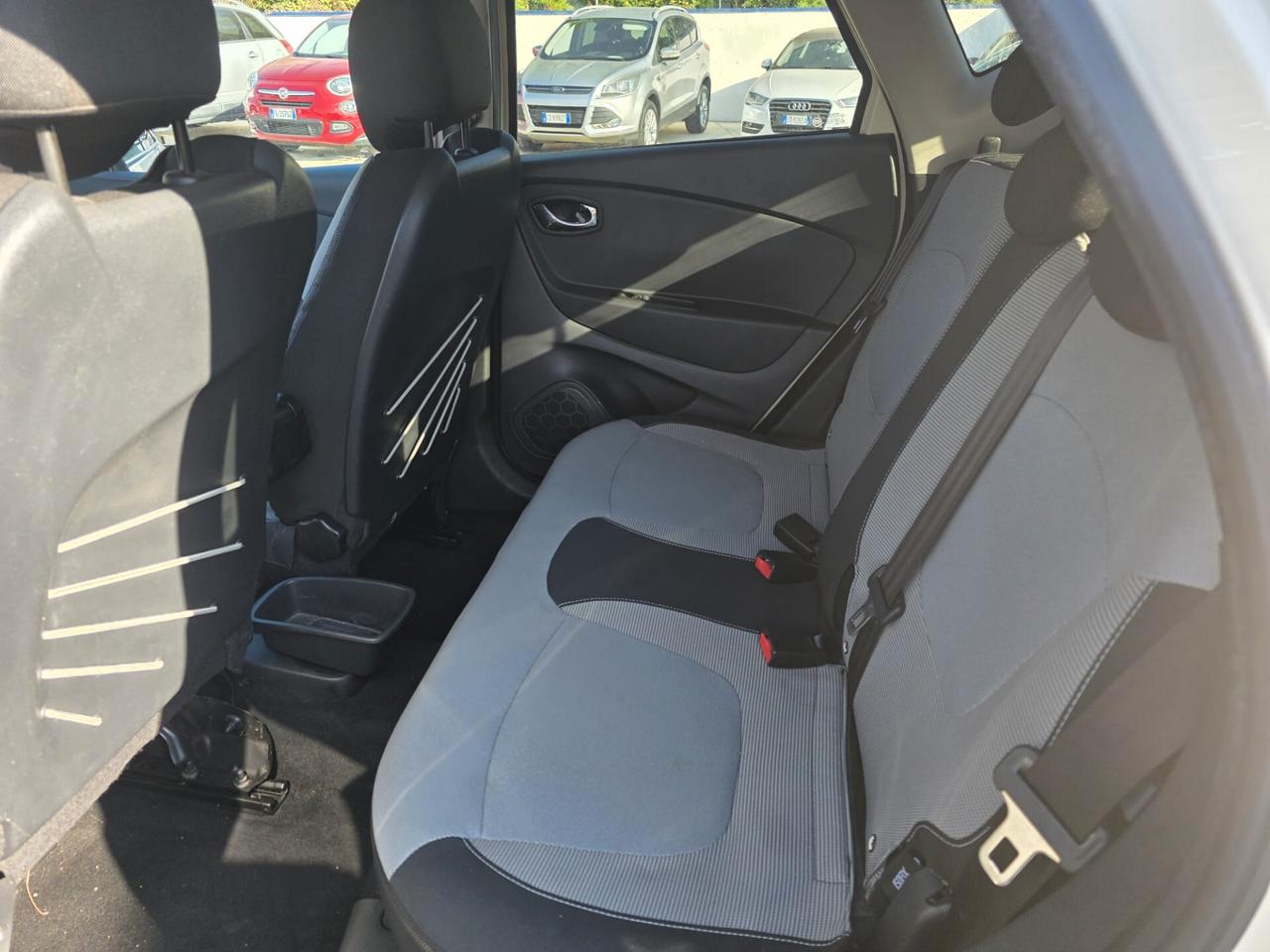 Renault Captur dCi 8V 90 CV EDC Start&Stop Energy Intens