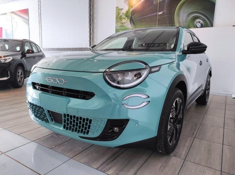 FIAT 600 (2023-->) - 600 Hybrid 110 CV DCT MHEV La Prima
