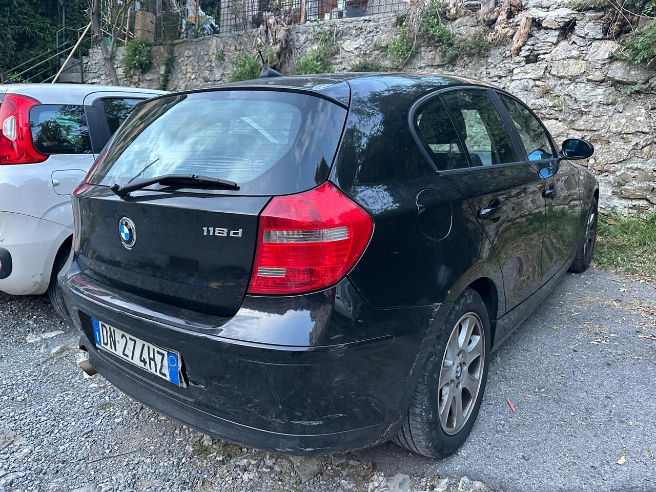 Bmw 118 118d cat 5 porte Attiva DPF. LEGGI NOTE