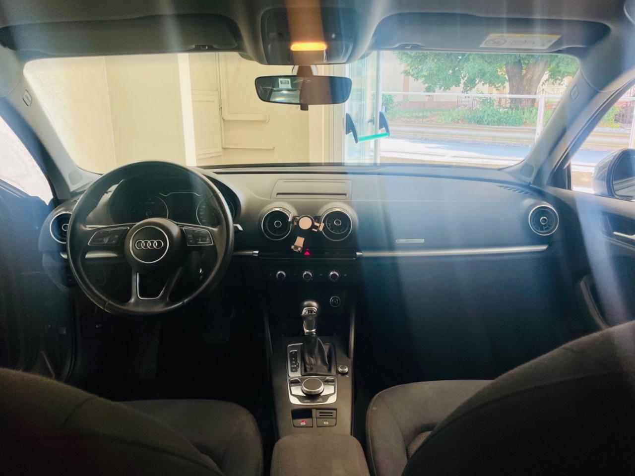 Audi A3 SPB 35 TDI S tronic Business Plus - FULL LED