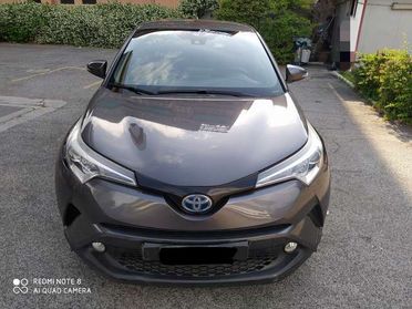 Toyota C-HR C-HR 1.8h Business 2wd e-cvt