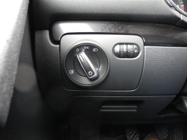 VOLKSWAGEN Golf 1.6 TDI DPF 5p. Comfortline - "UNICO PROPRIETARIO"