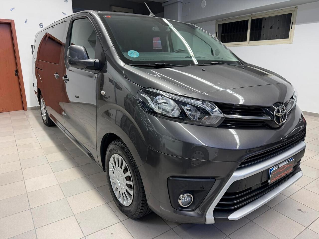 Toyota Proace Verso 1.5D L0 D Luxury
