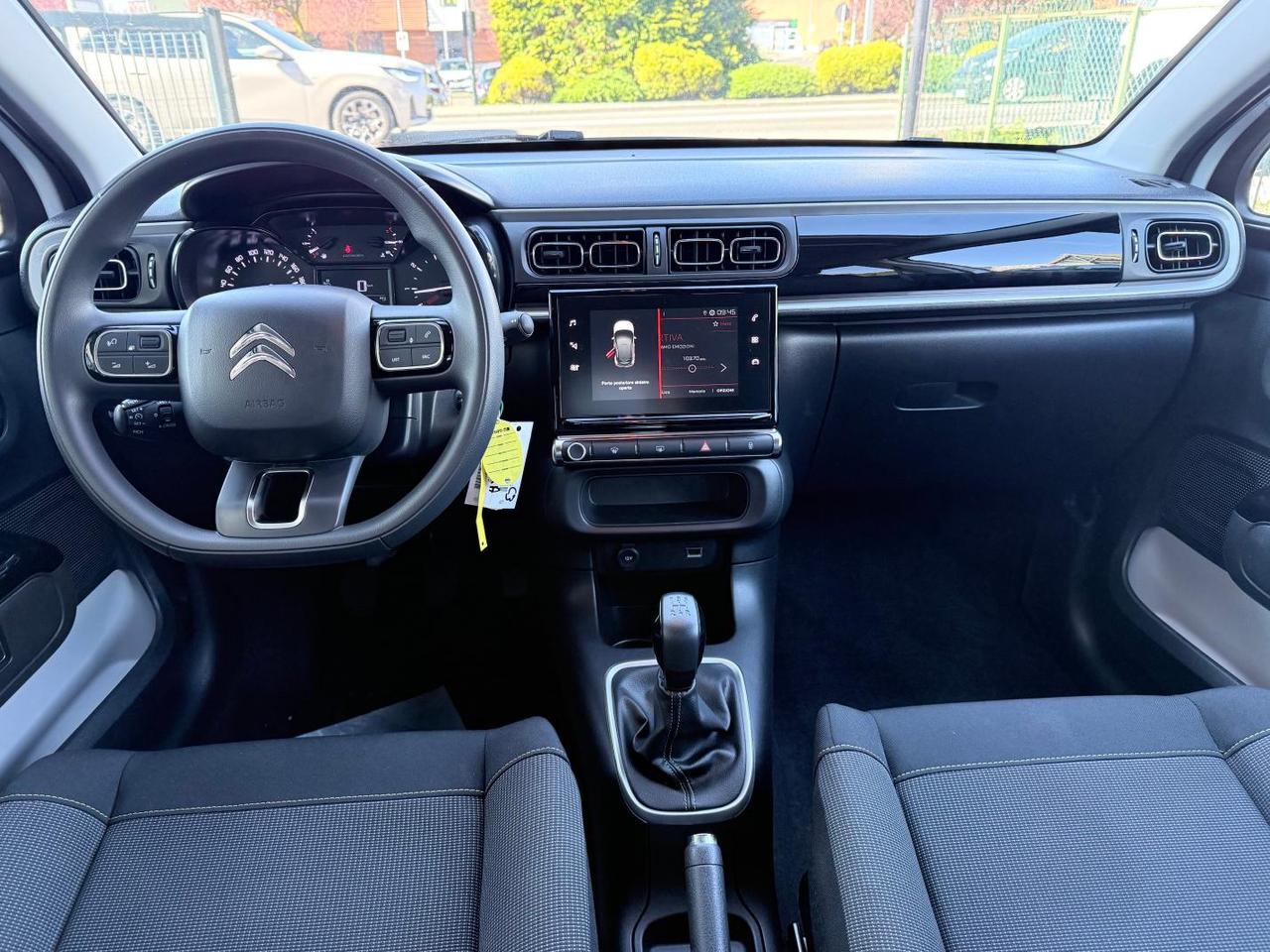 Citroen C3 1.2 puretech Shine s&s 83cv