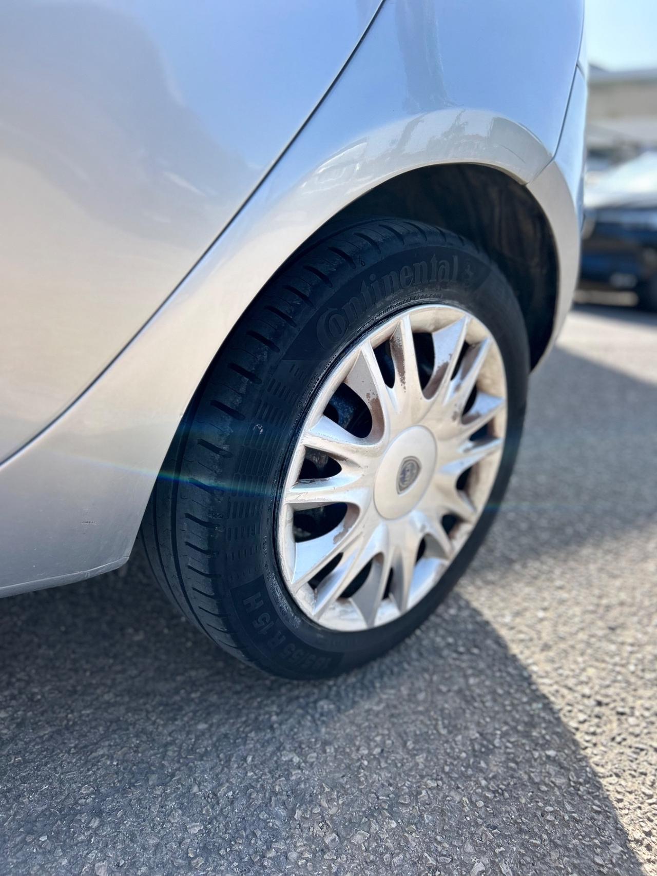 Lancia Ypsilon 1.3 MJT 16V 95 CV 5 porte S&S Platinum