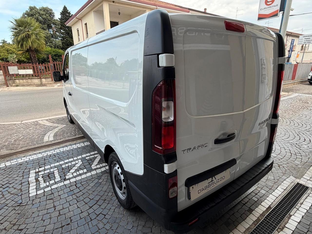 Renault Trafic T29 2.0 dCi 120CV PL-TN Furgone Ice